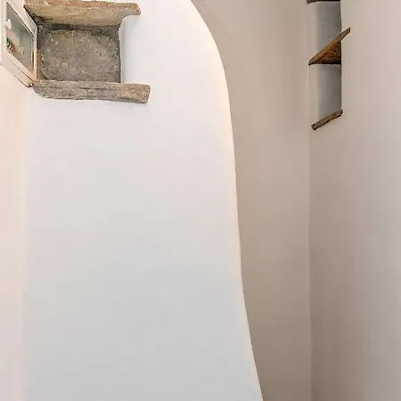 Sylvia House בית נופש *
